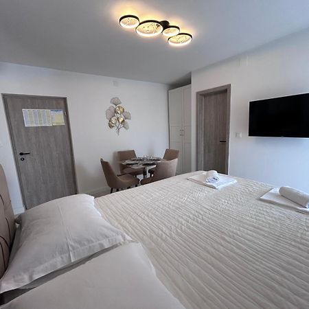 Apartmani Biokovo มาคาร์สกา ภายนอก รูปภาพ