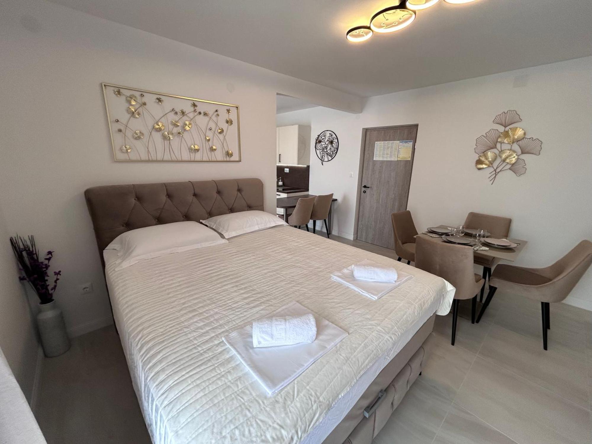 Apartmani Biokovo มาคาร์สกา ภายนอก รูปภาพ