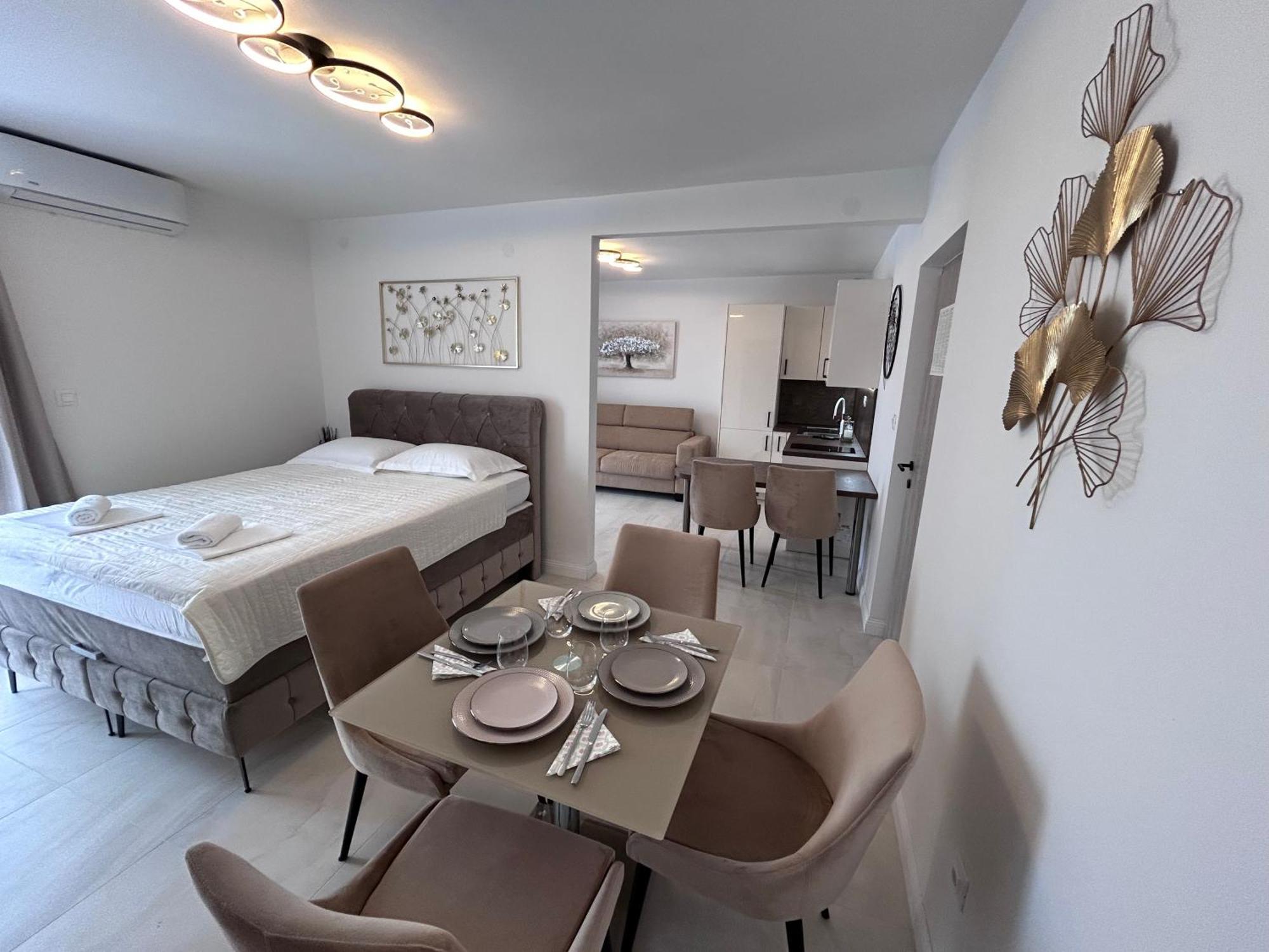 Apartmani Biokovo มาคาร์สกา ภายนอก รูปภาพ