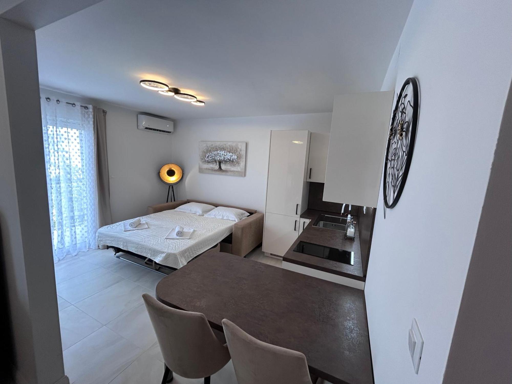Apartmani Biokovo มาคาร์สกา ภายนอก รูปภาพ